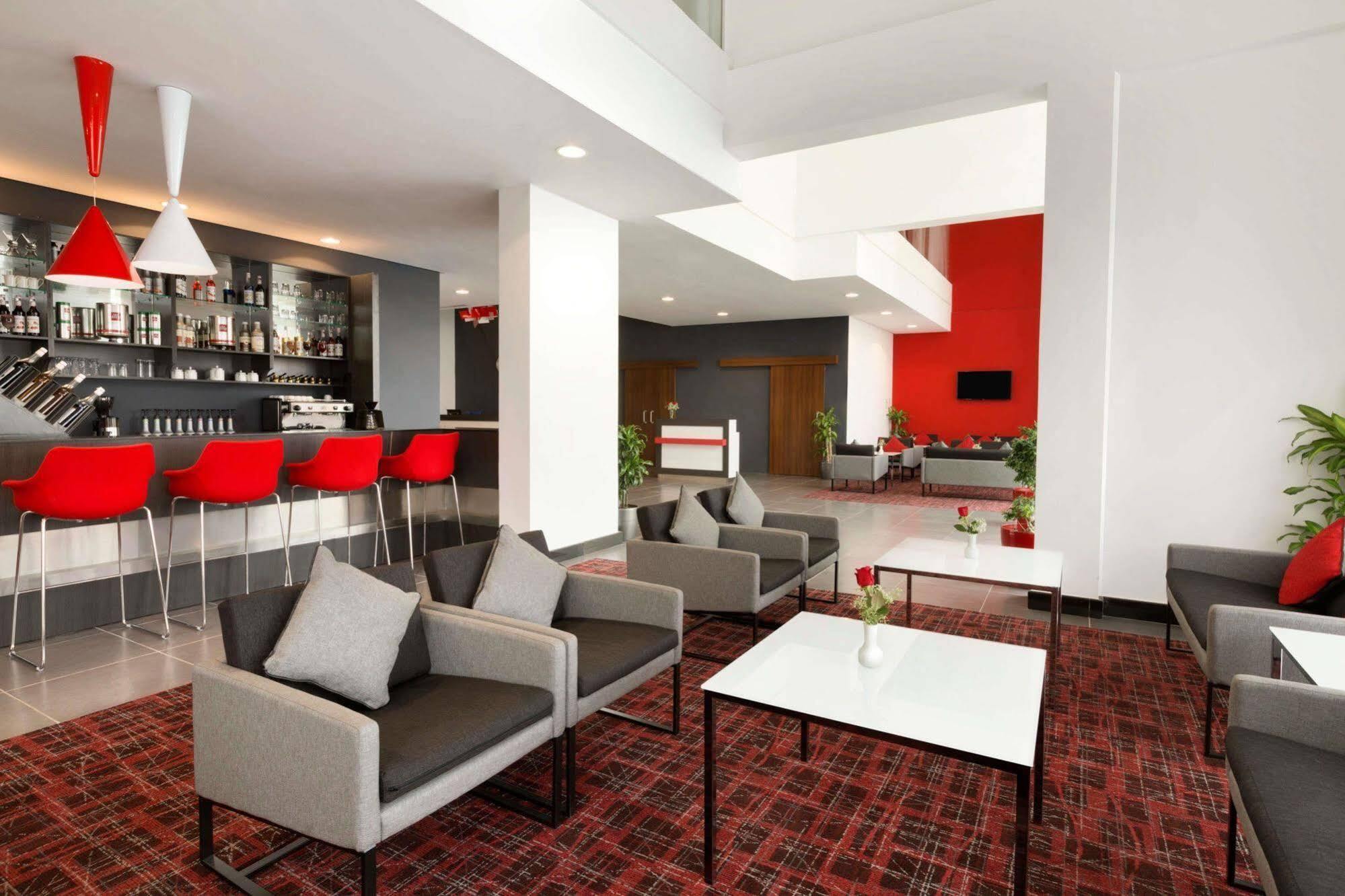 Ramada Encore Al Khobar Olaya Экстерьер фото