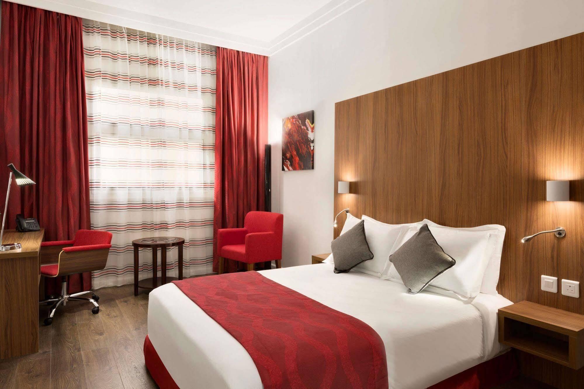 Ramada Encore Al Khobar Olaya Экстерьер фото